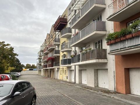 Prodej garáže, Plzeň - Doubravka, Staniční, 27 m2
