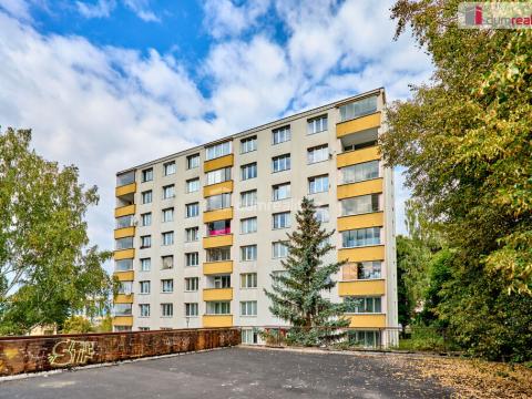 Prodej bytu 3+1, Karlovy Vary - Drahovice, Gagarinova, 60 m2