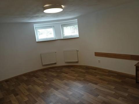 Pronájem bytu 2+kk, Praha - Horní Počernice, Náchodská, 50 m2