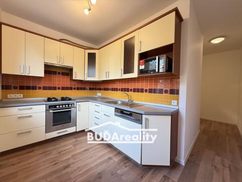 Pronájem bytu 2+1, Zlín, M. Knesla, 55 m2