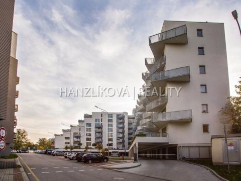 Pronájem bytu 2+kk, České Budějovice, Volejbalistů, 45 m2