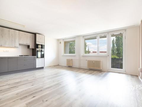 Prodej bytu 3+kk, Kladno, Mládežnická, 72 m2