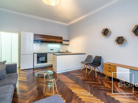 Pronájem bytu 2+kk, Praha - Žižkov, Bořivojova, 53 m2