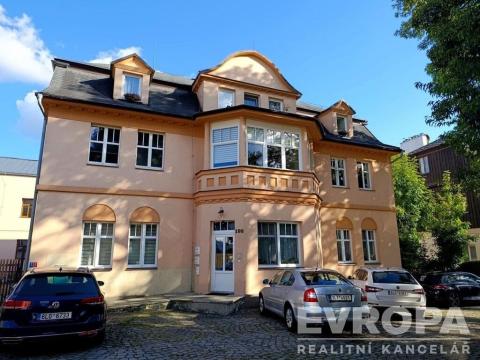 Prodej bytu 2+1, Nový Bor, Palackého náměstí, 66 m2