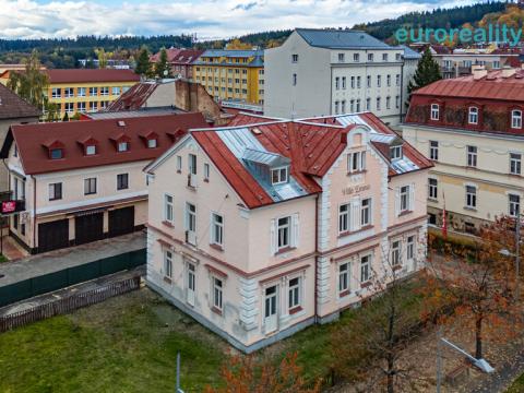 Prodej bytu 3+kk, Mariánské Lázně, Hlavní třída, 69 m2