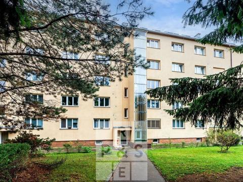 Prodej bytu 2+kk, Praha - Radlice, Na Farkáně III, 60 m2