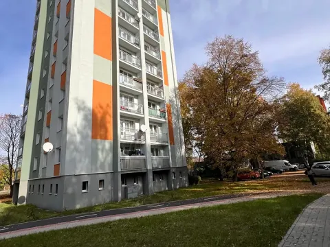 Prodej bytu 3+kk, Karlovy Vary, Západní, 59 m2