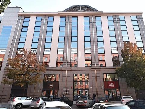 Pronájem kanceláře, Praha - Karlín, Thámova, 150 m2