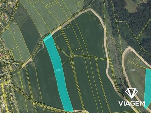 Prodej podílu pole, Semanín, 21211 m2