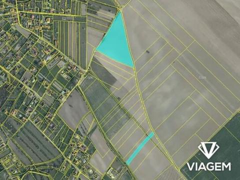 Prodej podílu pole, Kly, 3714 m2