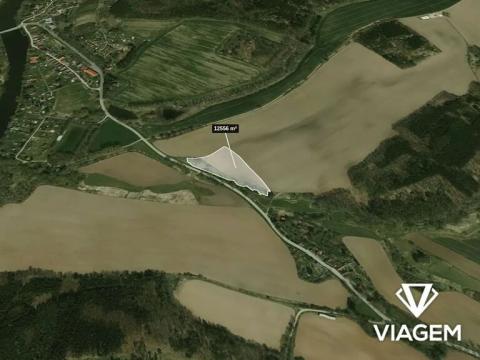 Prodej podílu pole, Týn nad Vltavou, 2092 m2