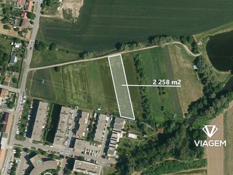 Prodej pole, Modřice, 2258 m2