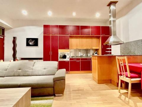 Pronájem bytu 2+kk, Praha - Bubeneč, Letenské náměstí, 53 m2