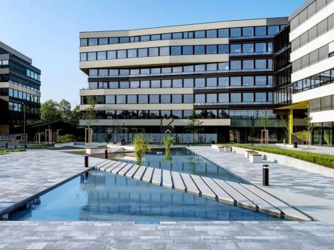 Pronájem kanceláře, Praha - Libeň, Smrčkova, 249 m2