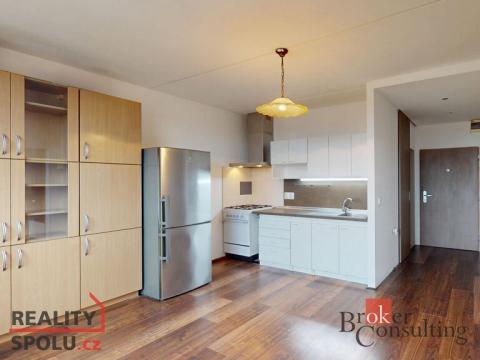 Pronájem bytu 1+1, Chomutov, Jiráskova, 36 m2