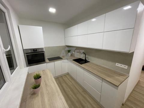 Prodej bytu 2+1, Orlová - Lutyně, Mládí, 55 m2