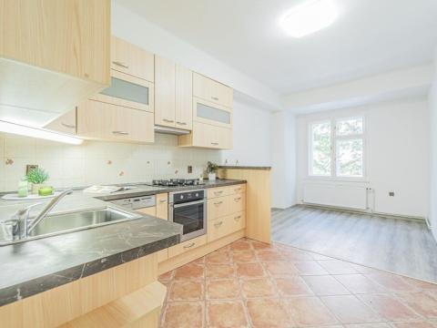 Pronájem bytu 2+kk, Praha - Žižkov, Lucemburská, 53 m2