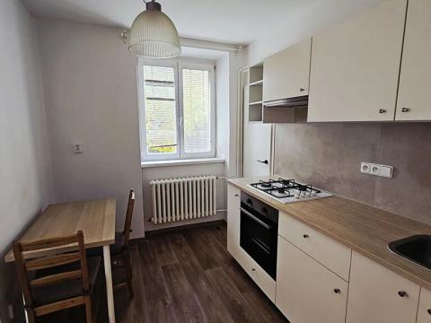 Pronájem bytu 1+1, Kroměříž, Smetanova, 39 m2