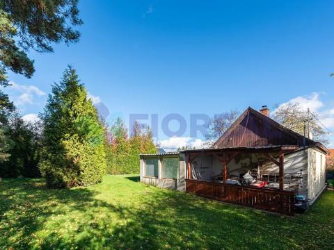 Prodej pozemku pro bydlení, Líšnice, 753 m2