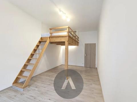 Pronájem bytu 2+1, Praha - Vršovice, Slovinská, 47 m2