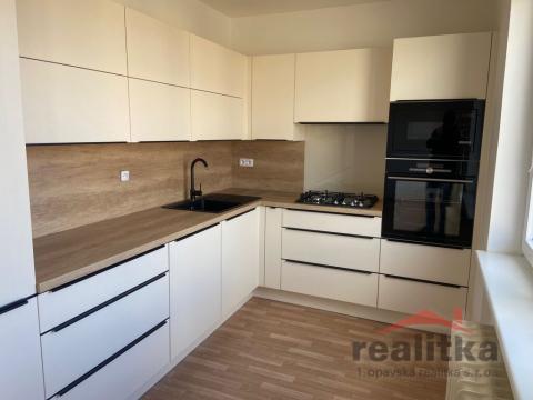 Pronájem bytu 3+kk, Opava - Předměstí, Ratibořská, 75 m2