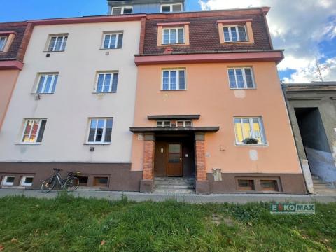 Pronájem bytu 1+1, Břeclav, Riegrova, 45 m2