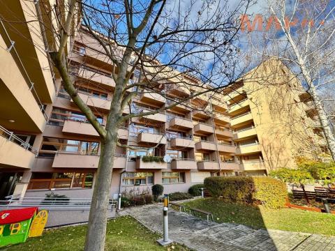 Pronájem bytu 2+kk, Praha - Hlubočepy, Štěpařská, 60 m2