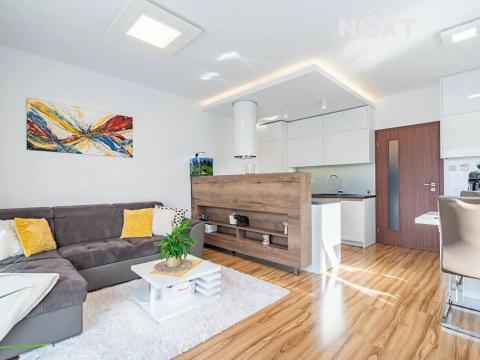 Prodej bytu 3+kk, Hluboká nad Vltavou, Selská pole, 71 m2