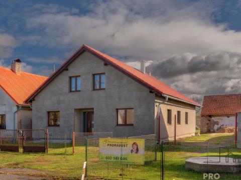 Prodej rodinného domu, Luka nad Jihlavou - Svatoslav, 200 m2