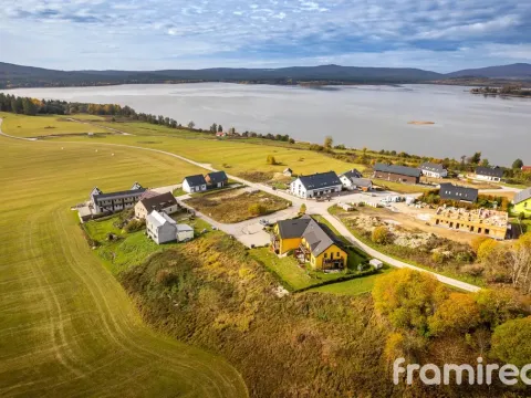 Prodej komerčního pozemku, Frymburk - Kovářov, 1696 m2