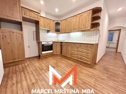 Pronájem bytu 3+1, Náchod, Příkopy, 77 m2