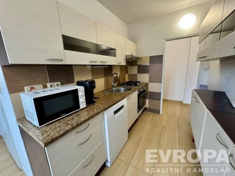 Pronájem bytu 3+1, Plzeň - Lobzy, Partyzánská, 76 m2