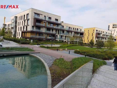 Pronájem bytu 3+kk, Praha, Baarova, 111 m2