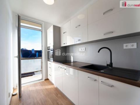 Pronájem bytu 2+1, Lhenice, Netolická, 52 m2