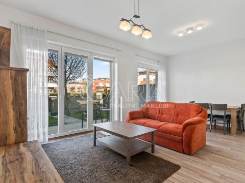 Pronájem bytu 2+kk, Praha - Pitkovice, Penízovková, 59 m2