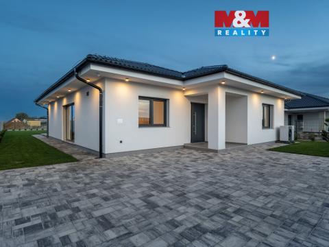 Prodej rodinného domu, Jenštejn, Za zahradami, 153 m2