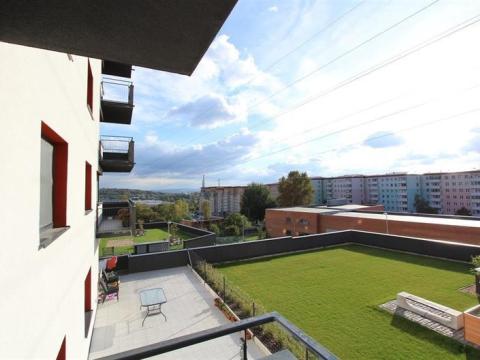 Pronájem bytu 1+kk, Brno, Houbalova, 28 m2