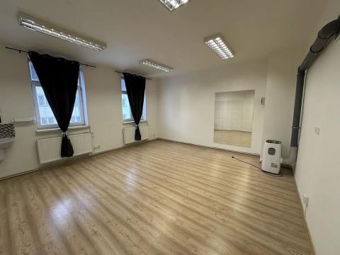 Pronájem komerční nemovitosti, Karviná, Karola Śliwky, 31 m2