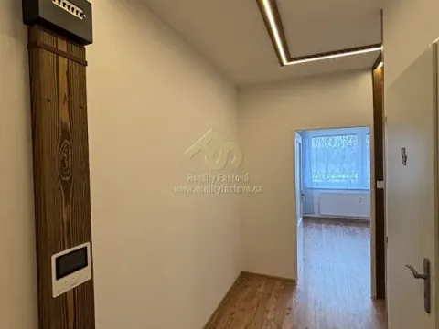 Pronájem bytu 2+kk, Strašice, 50 m2