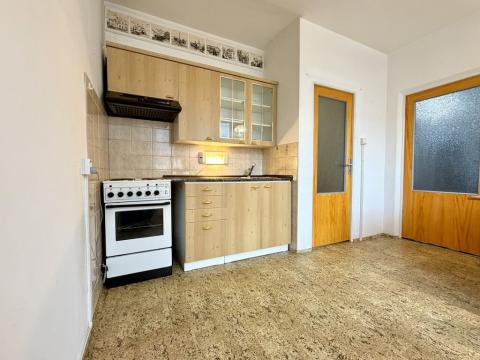 Prodej bytu 1+1, Planá, Bohušova, 42 m2
