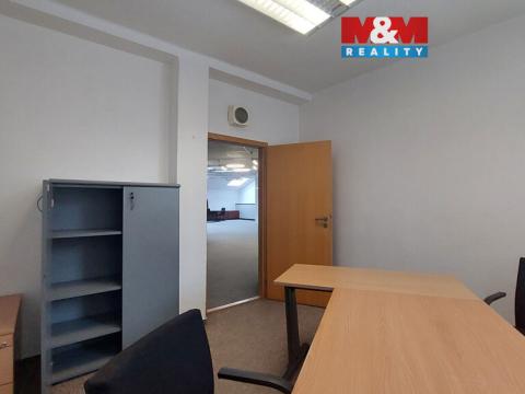 Pronájem obchodního prostoru, Ústí nad Orlicí, T. G. Masaryka, 15 m2