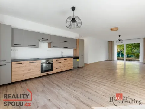 Prodej rodinného domu, Lahošť, Švermova, 132 m2