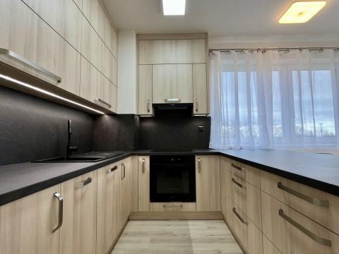 Pronájem bytu 2+kk, Opava - Předměstí, Císařského pluku, 56 m2