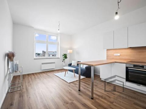 Pronájem bytu 2+kk, Praha - Vršovice, Bulharská, 46 m2