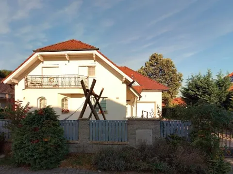 Dražba rodinného domu, Valtice, 21. dubna, 222 m2