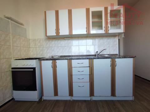 Pronájem bytu 2+1, Hlučín, Čs. armády, 49 m2