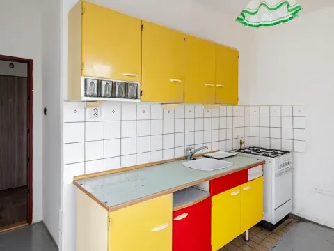 Prodej bytu 3+1, Plzeň, Částkova, 64 m2