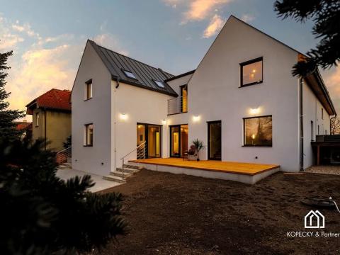 Prodej bytu 5+kk, Praha - Běchovice, Pplk. Nováčka, 139 m2