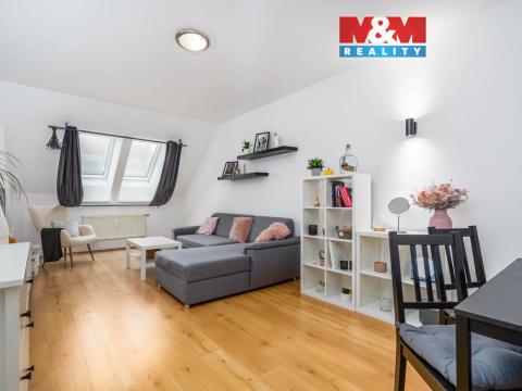 Prodej bytu 2+1, Nymburk, Rybářská, 57 m2