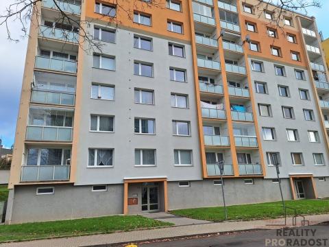 Pronájem bytu 1+1, Děčín, Kosmonautů, 35 m2